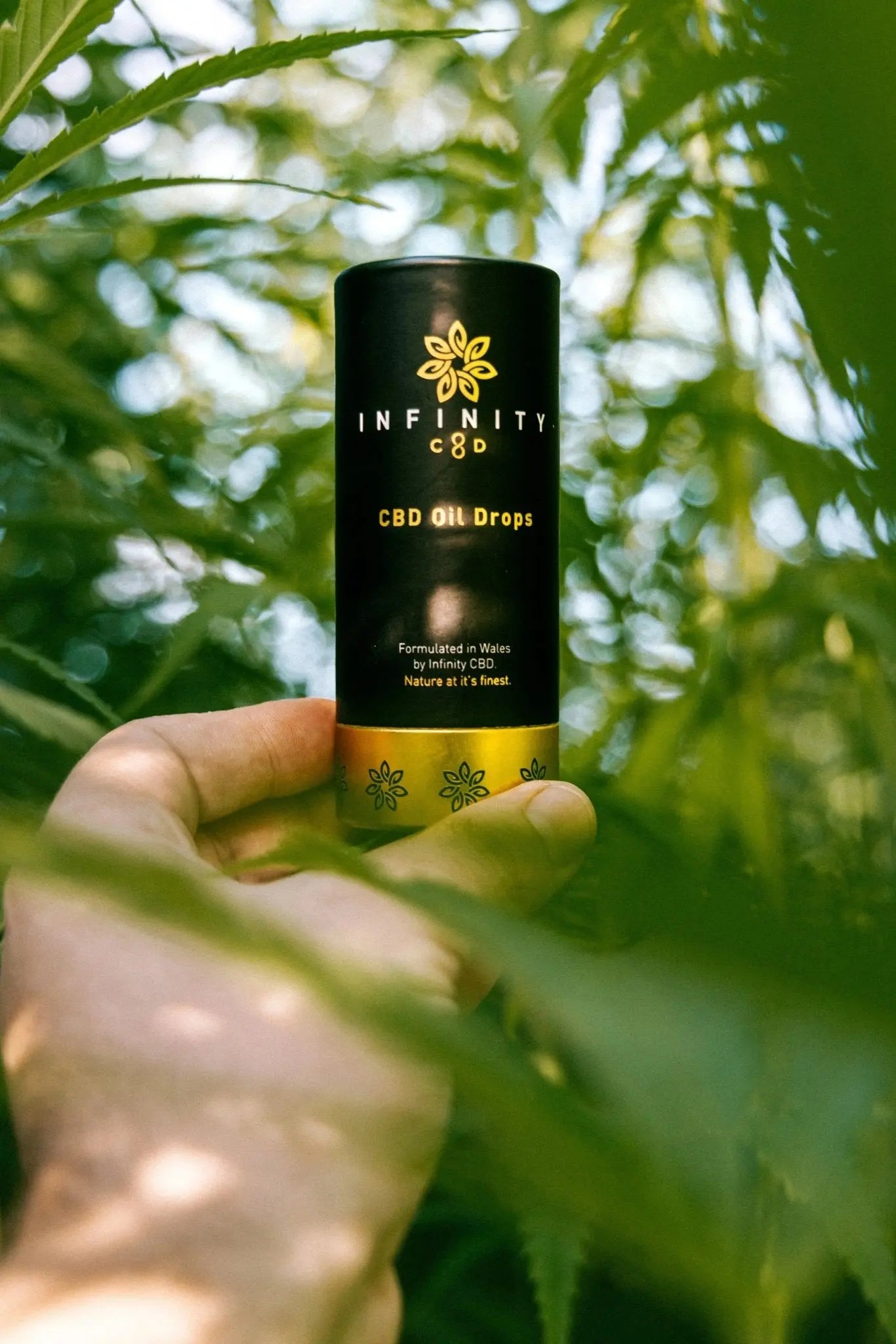 1,000mg CBD Oil Drops | Medium Strength | Vegan Lab-Tested UK Infinity CBD 1,000mg CBD Oil Drops | Medium Strength | Vegan Lab-Tested UK Infinity CBD