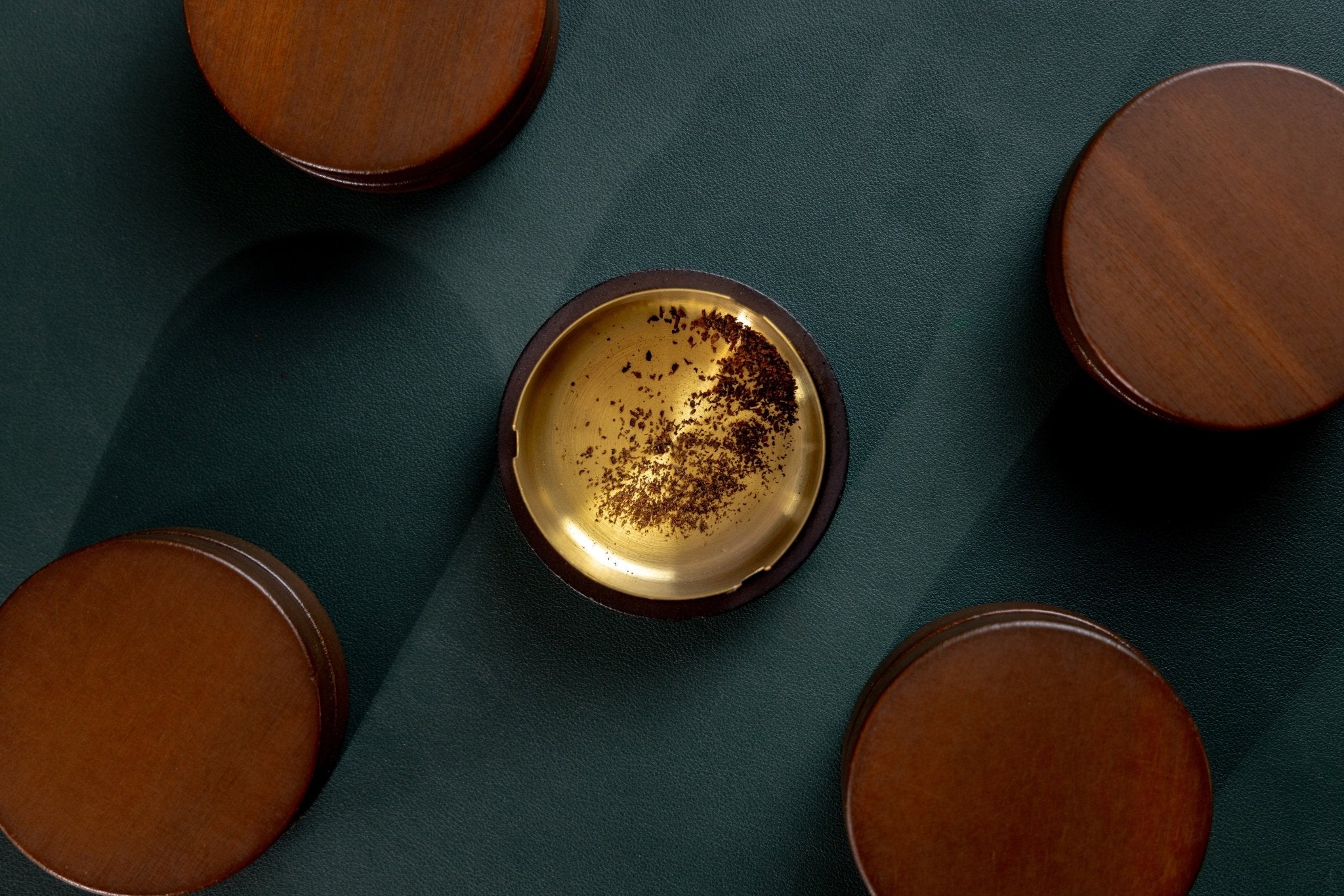 Portable AVB Ashtray gold and wood Medical cannabis storage UK