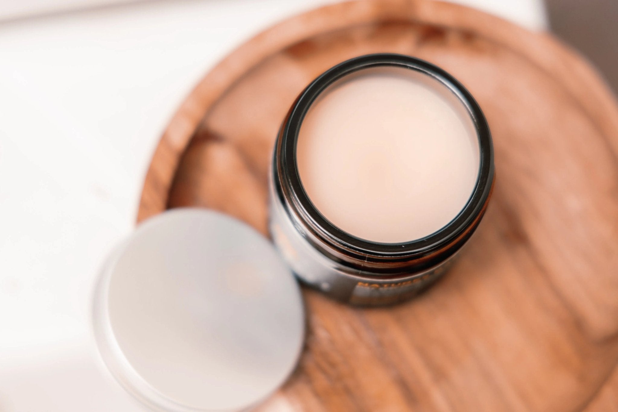 Best CBD Balm and the benefits of using CBD creams