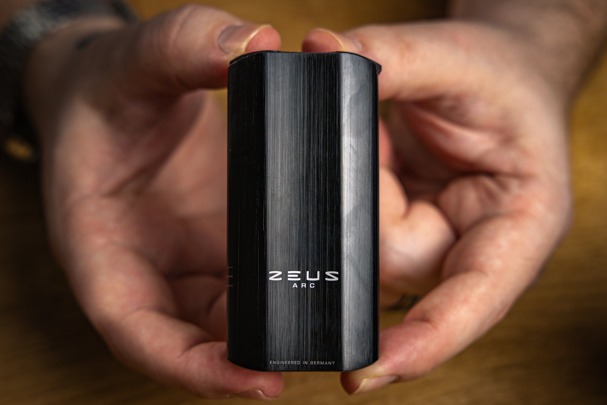 Zues Arc GT4 Vape review for uk medical cannabis patients 