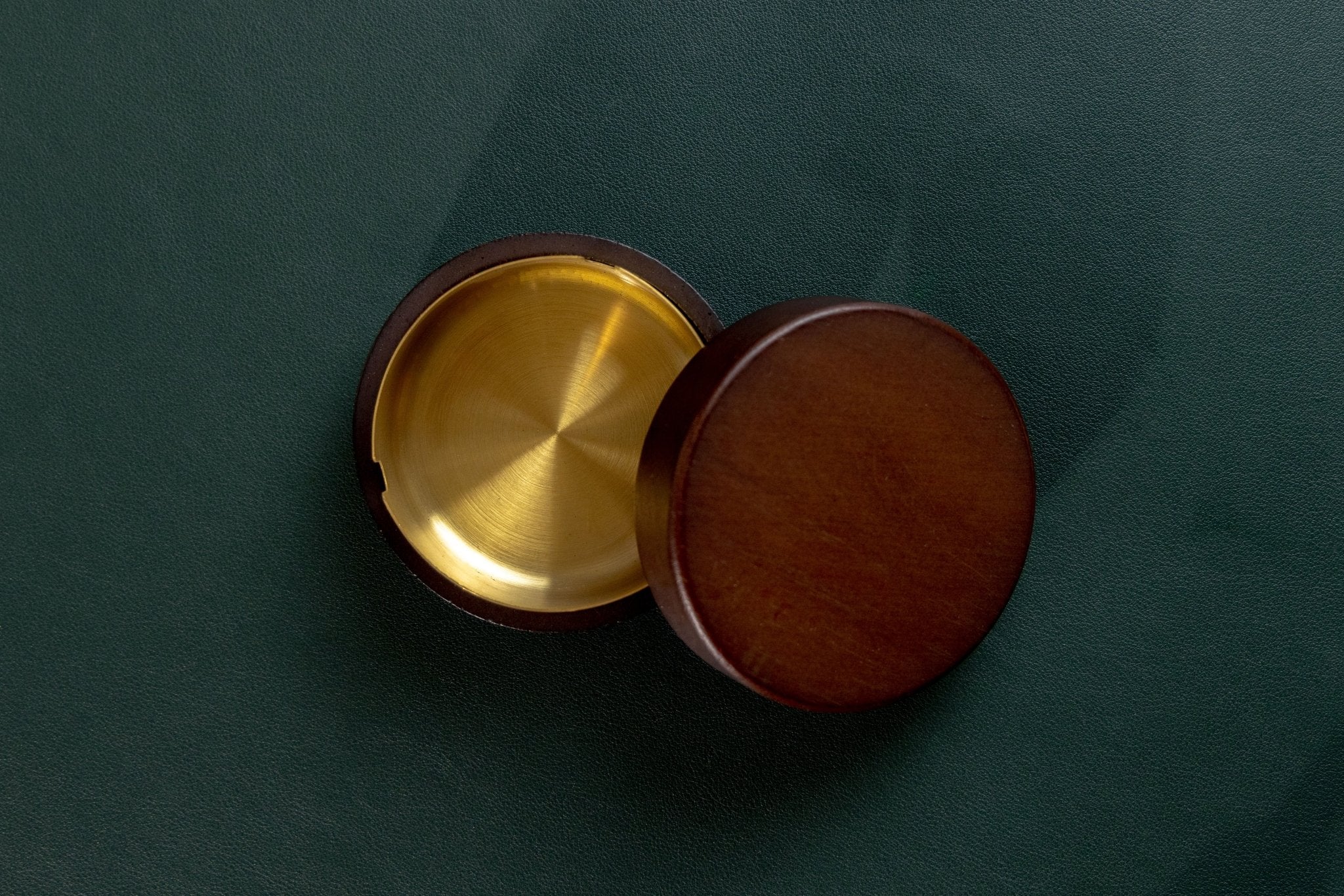 Portable AVB Ashtray gold and wood Medical cannabis storage UK