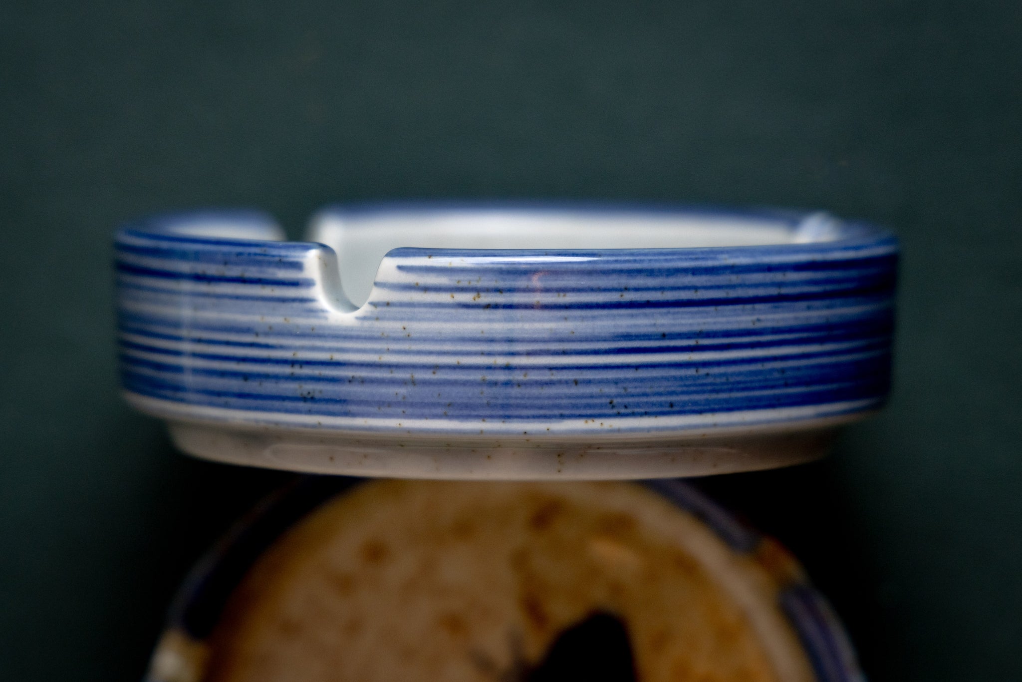 Ceramic AVB Ashtray For Medical Cannabis